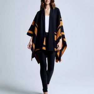 L'AGENCE Jake Cape in Black/Bronze